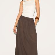 dacd96c0cb74c43335abf7a99beb3b15013252e3_CNM3530_4_dark_chocolate_linen_blend_seam_detail_mini_skirt-1