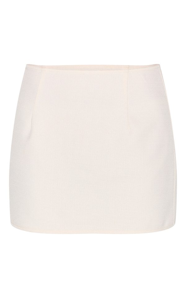 dad90ea03506f86979fe34691c2d8bb37991a693_CNM4383_6_petite_cream_textured_woven_mini_skirt