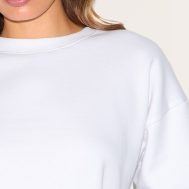 db2fad765b826d122ef73de69921af35768b6b70_CNE5391_4_white_crop_oversized_fit_sweatshirt