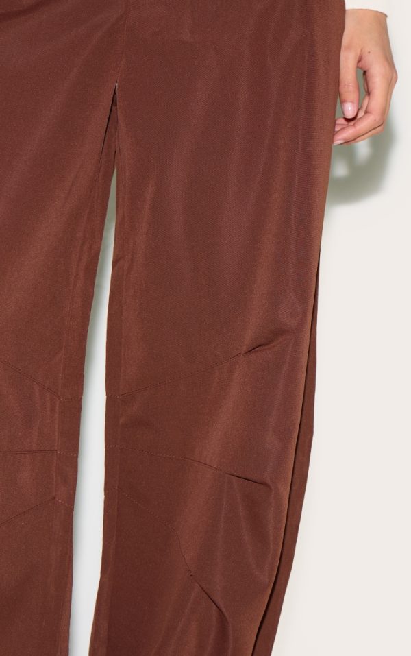 db38feb0b02e3edcaaa098d0965b7c62ae058714_CNM0635_4_chocolate_woven_tailored_cocoon_leg_trousers-1