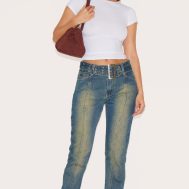 dbad8fb8d45bd7d82d7500e4301153ee91c8c227_CNA3231_1_indigo_vintage_wash_belted_seam_front_flare_jeans