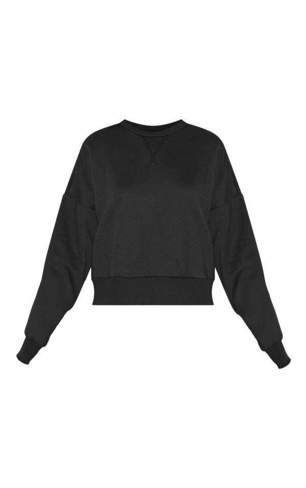dbe6ccfdd55e475f1f8e34c91602e2259b4e2366_CNM0182_5_black_boxy_basic_sweatshirt