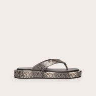 dc022a2f83afa7eff65df7f623e0476a13995cde_CNL6569_1_snake_pu_round_toe_thong_flatform_sandals