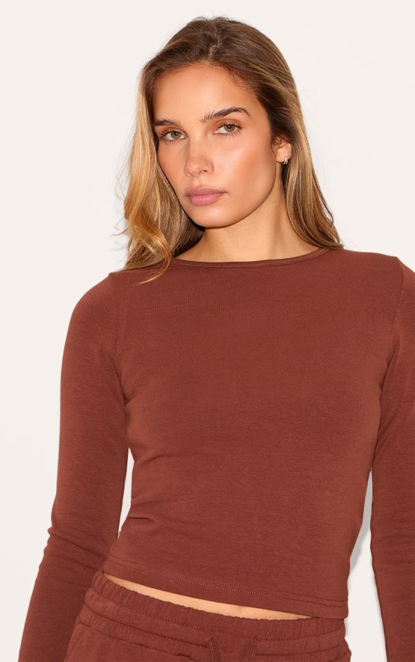 dc41889433f423ae23ca1295d4650d5b99d1a3fc_CNL8036_4_chocolate_interlock_long_sleeve_top