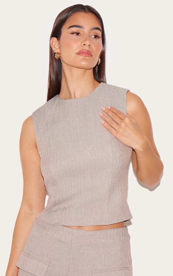 dc4687fb991859296d85f88461168d4585893093_CNL7318_4_grey_woven_sleeveless_tailored_top