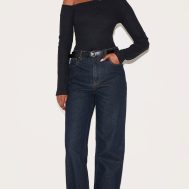 dc714807208dba65eaa15a4a5def4e69f797cdba_CNL8764_3_black_rib_button_detail_asymmetric_long_sleeve_top