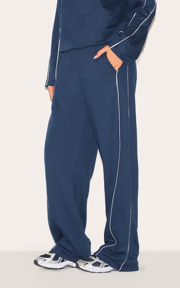 dcac4c4de38696848c9718b10cb559715b92e415_CNL8279_2_navy_contrast_piping_detail_wide_leg_joggers