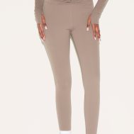 dd58f511ff3accaa6fae8fe23aaff180c87a969d_CNL5090_2_brown_sculpt_twist_front_gym_leggings-1