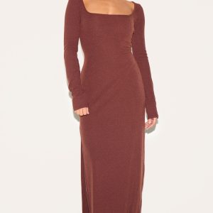Petite Chocolate Ribbed Long Sleeve Maxi Dress