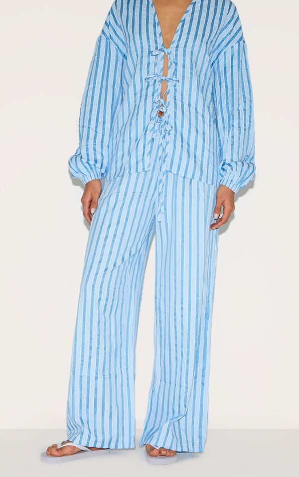 dd862c6fb37e0fc072699ab2f476d152b981f078_CNM1732_2_blue_striped_textured_tie_drawstring_wide_leg_trousers