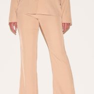 ddda6ef2dd0fda9ece5350f9b28e4e8a71ad2fb1_CNM1379_2_shape_beige_woven_highwaisted_flared_trousers