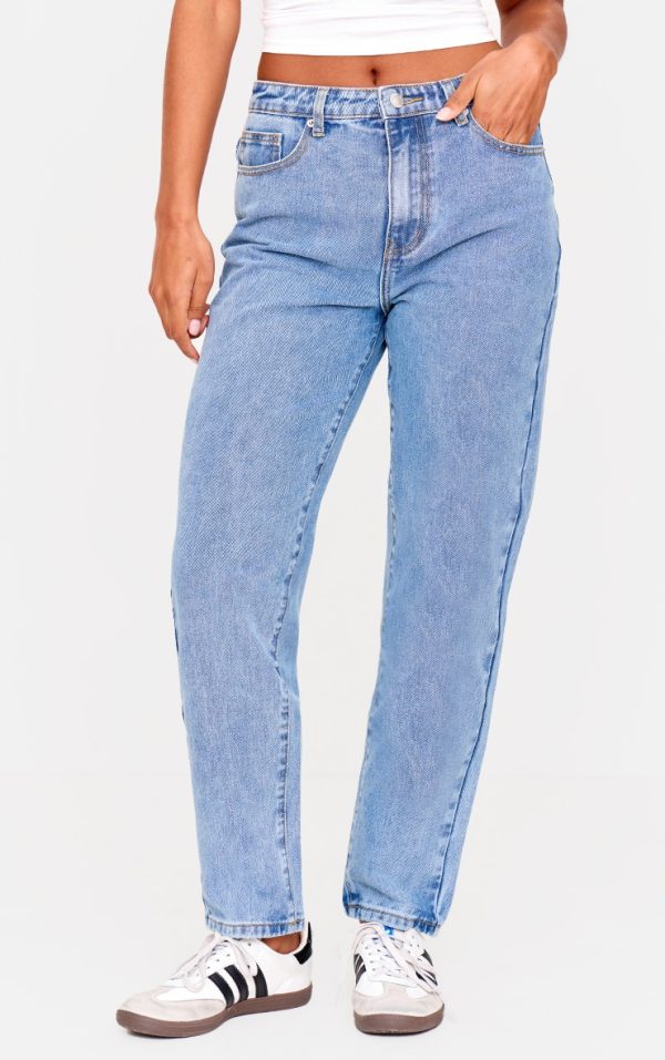 ded20bdd353b1bf511907f0393ac0fd523b5e67e_CNL6140_2_prettylittlething_mid_blue_wash_high_waist_mom_jeans