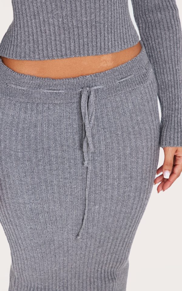 dee5fb8a5e7aad42b7cc7088c34490de7b4eb57c_CNM1932_4_petite_charcoal_knitted_maxi_skirt_with_tie_details