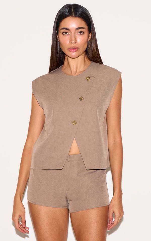 defe1f34c984581f43493d83c82884e36dd3a7e9_CNM0407_1_mushroom_gold_trim_oversized_waistcoat