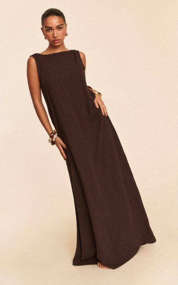 df14449676869be21a2219a915678ecc843be197_CNN1449_1_chocolate_floaty_woven_boat_neck_maxi_beach_dress