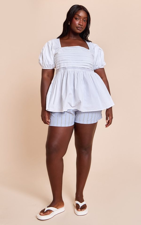df5e8d615bd07afba8c6b610fee97efb2965b2c4_CNM5130_3_plus_white_low_back_poplin_halterneck_top