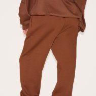 e05ea3c5a3549b676d5f400e47b5890bbb6ee72d_CNE5423_3_prettylittlething_plus_chocolate_slogan_print_joggers
