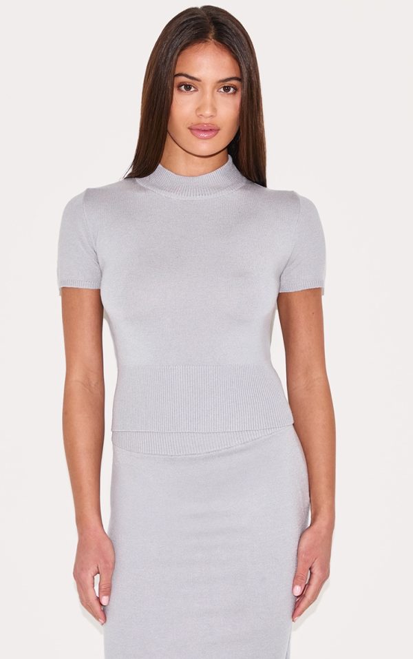 e0812321a8cf4c6a9f44bfcf41aa0133d36cd7f5_CNL6053_1_ash_grey_basic_knit_t_shirt