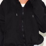 e0f02953587d9f8189badd640f64bf943df2438f_CNL9664_4_black_oversized_zip_up_toggle_waist_hoodie