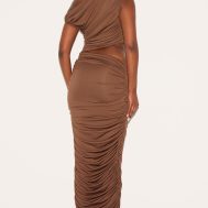 e15d30fe0835303635a24352175faa3a91f63e40_CNL9989_2_plt_label_chocolate_one_shoulder_ruched_cut_out_maxi_dress