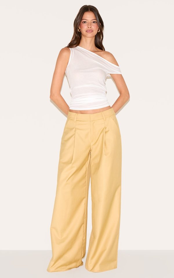 e17cdf8d685190d5253a289adef18b15e227a08b_CNL7443_1_butterscotch_woven_double_pleat_wide_leg_trousers