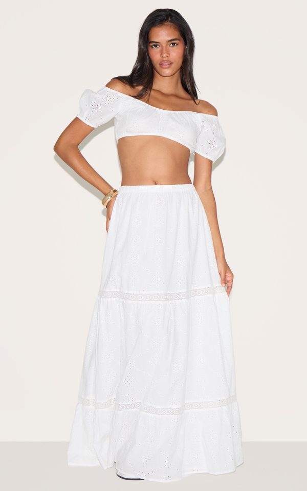 e25e553b0b427f1a708c6d879399191fe27aacaa_CNM3244_2_white_broderie_floaty_maxi_skirt