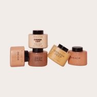 e2d7db572683206ada283ace6fc8ee168e0a2b03_CNA9858_5_makeup_revolution_loose_baking_powder_banana_light