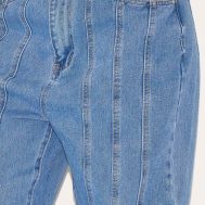 e38e0dcd71ca5f68a900b3babdddd57cf11b07e2_CNF8320_4_plus_blue_seam_detail_straight_leg_jeans-1