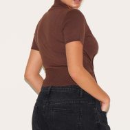 e38ff7253eee2328986d4e42af4d81ba8d52aa18_CNL8312_2_plus_chocolate_basic_knit_t_shirt