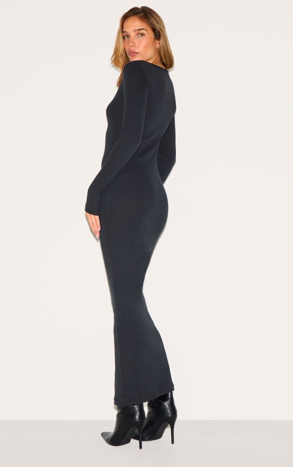 e3c97805925e88f8c1bdbaa46d40abf9d49da621_CNL7512_2_black_ribbed_v_neck_long_sleeve_maxi_dress