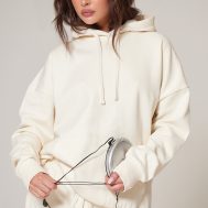 e40c5b142016dfe004fc4f8bada32cd1059cbcc8_CNK1744_2_prettylittlething_sand_premium_studio_print_oversized_hoodie