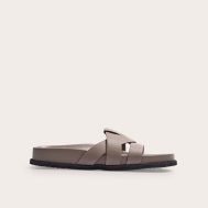 e4a1d4a21f8001dc0d1a76be4f2db0be3d00f327_CNM0257_2_mushroom_pu_round_toe_weave_chunky_strap_sandals