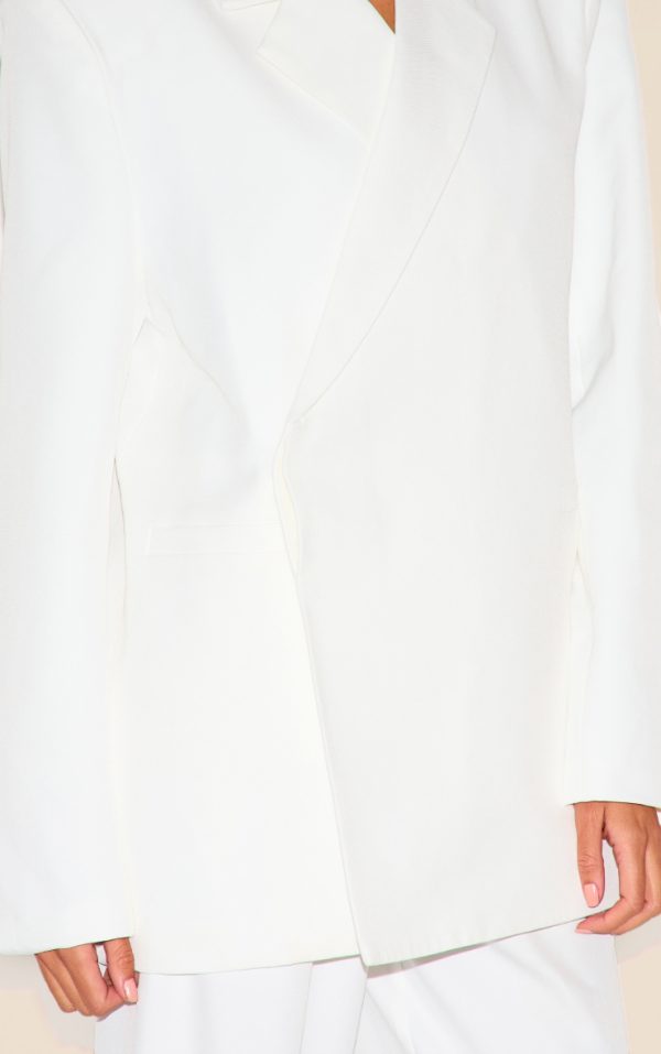 e4b5606cba12c3bde1dbac4e6baab3282b43ff40_CNM1739_4_white_tailored_woven_blazer