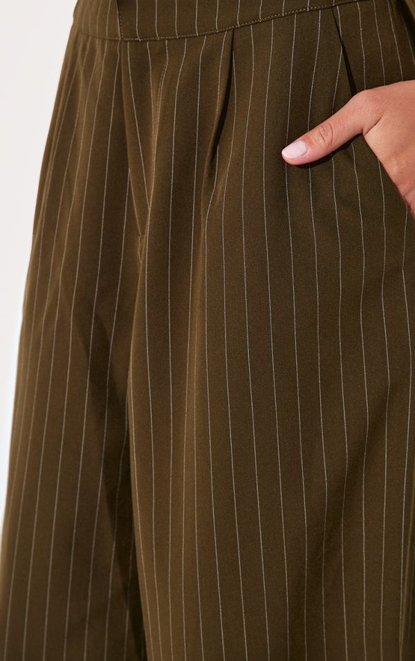 e64e86cbd880d187d1ff009ac57cf505ffbd4a9d_CNL7212_4_khaki_tailored_woven_pinstripe_wide_leg_trousers