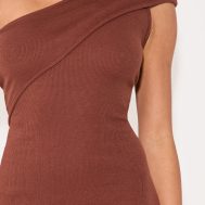 e68bc230e1bf26d480fb2a944e1326ba0967c9b1_CNM3172_4_chocolate_rib_fold_one_shoulder_mini_dress