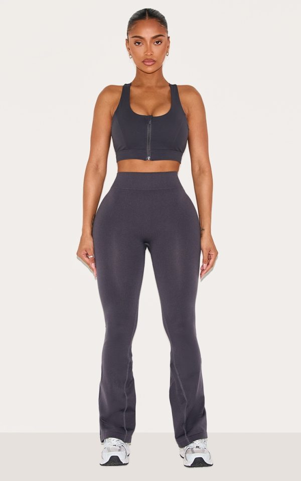 e6a97588b2533478b75c89e9a2fe5aed353924cf_CNM0041_3_shape_charcoal_sculpt_active_zip_front_cupped_sports_bra
