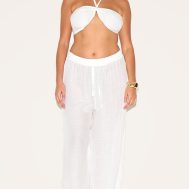 e6b0a2fe4bc6d5e168bc175df61fe44d399f16ea_CNM3059_1_plus_white_trousers_and_top_set