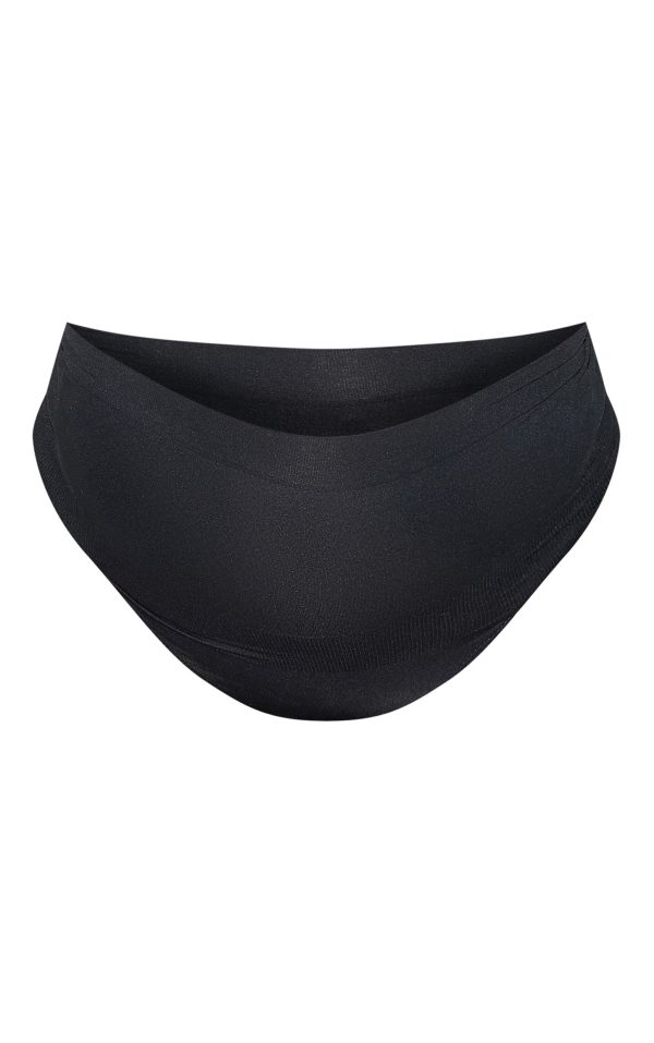e6ea4bed9640e5b53bbd8c2f0a27b6b5ff87f313_CNL9569_5_maternity_multi_3_pack_seamless_thong_style_briefs