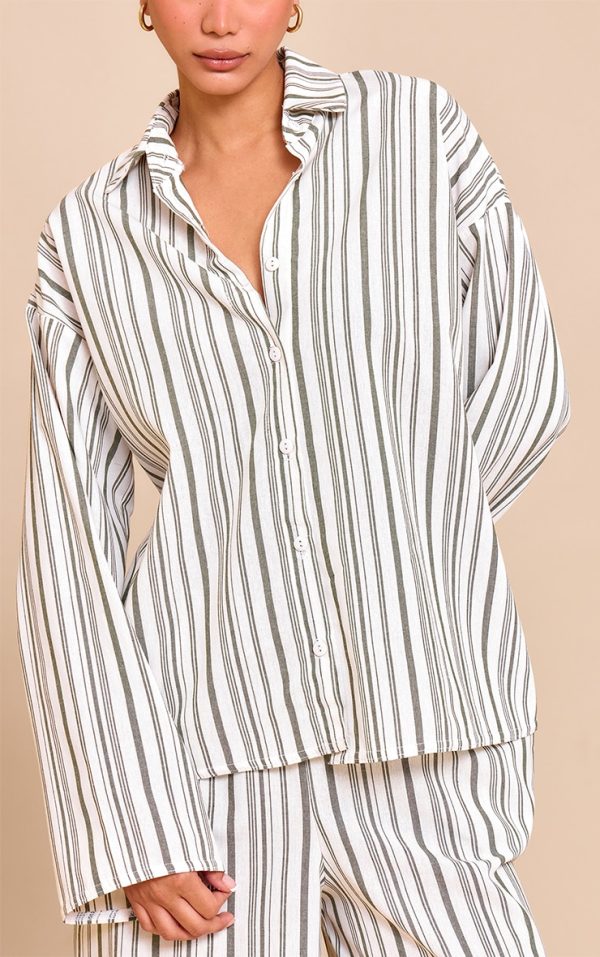 e7e6ffe3510cd5781ca0a0de6f11cf41a4e66b59_CNN0005_4_khaki_striped_oversized_long_sleeve_shirt