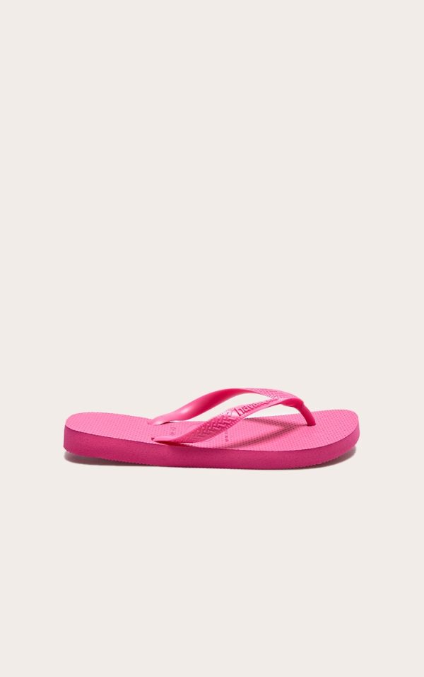 e7fd25e06288835cbc43009fe79db82d0d82c33b_CNB9458_1_pink_havaianas_top_flip_flops