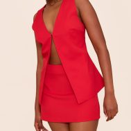 e8b4496aae3571892a515f309da1c65fb48fcd7a_CNN2982_1_tomato_red_woven_tailored_mid_rise_mini_skirt