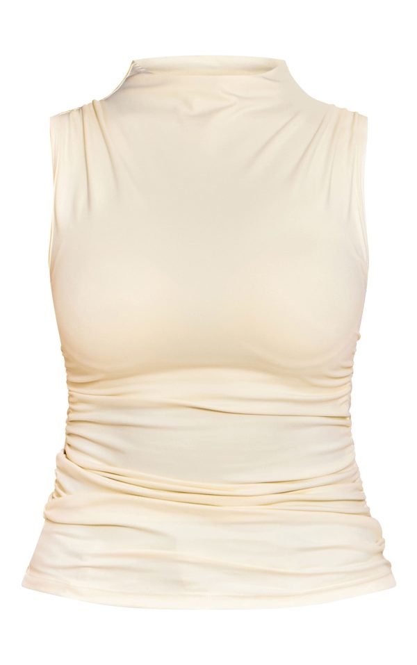 e8cdab64696dbc15fb6aea6545fb1d8911472deb_CNN0681_5_shape_butter_cream_built_in_bra_sculpt_boat_neck_ruched_side_top