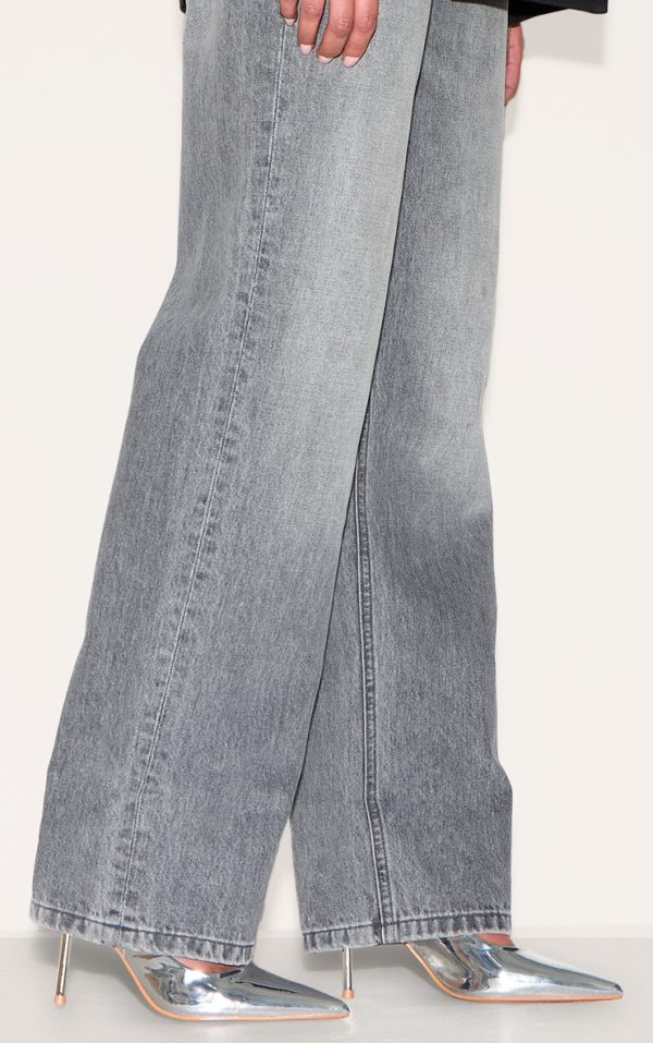 e8dad91b1981c363e7da7299d443eac89b95edae_CNI9039_5_silver_pu_point_toe_sling_back_mid_heeled_courts