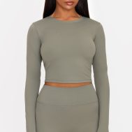 e8f43c4f5d372104ac0ac93878386dabc2a8aad7_CNL7012_1_olive_ultimate_sculpt_long_sleeve_crop_gym_top