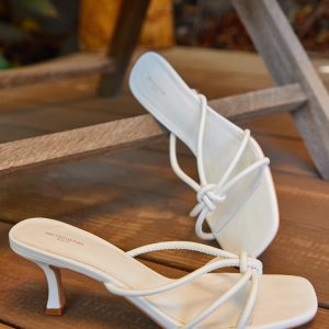 White Wide Fit Pu Square Toe Knotted Heeled Mules