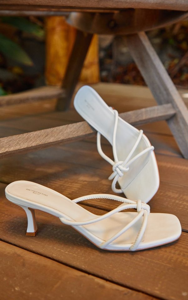 e97b4898d8b430bd944ab66358b69e4d5f86d181_CNH8734_1_white_wide_fit_pu_square_toe_knotted_heeled_mules