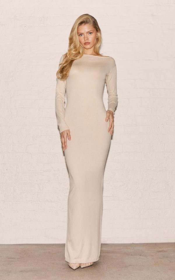 e9b8ce5c4d57af5ce60924675c23ade6fb85a8c2_CNL6044_3_oatmeal_basic_knit_asymmetric_neckline_long_sleeve_maxi_dress