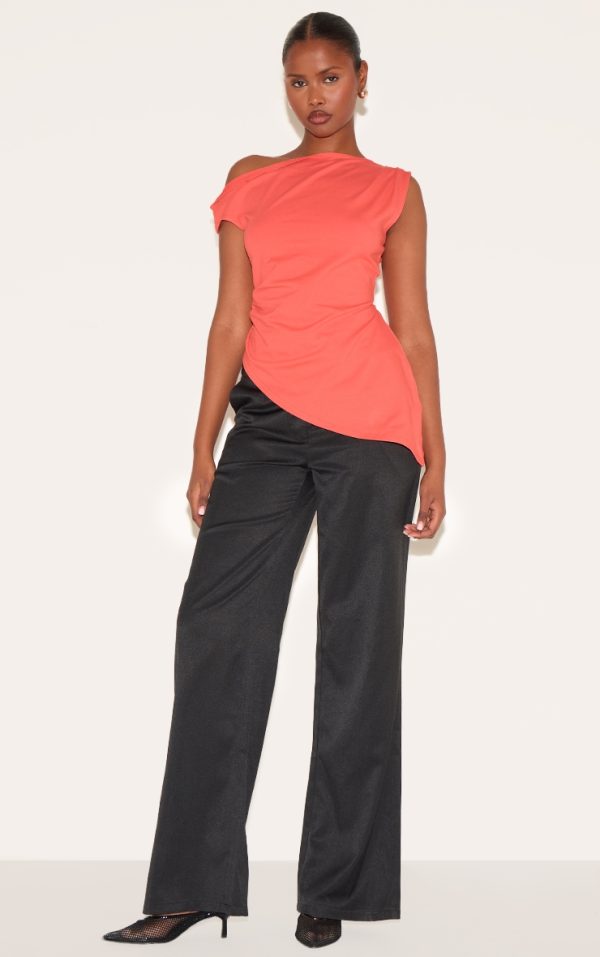 ea8a277556963f2195b35d53361b2973d5a05a75_CNM9066_3_red_asymmetric_shoulder_extreme_longline_top