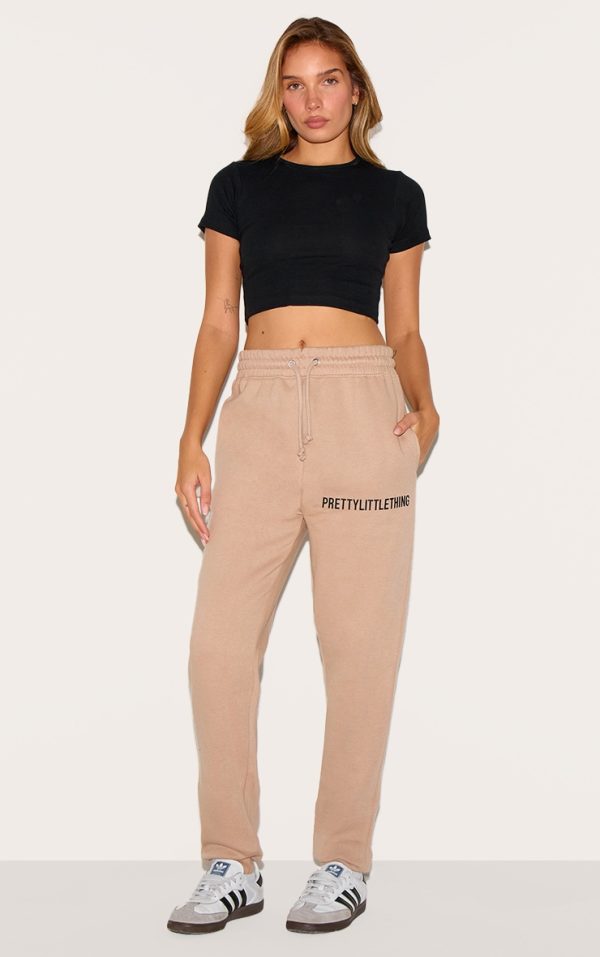 eab9c50afad5892715a5c5b307f88576c92b2a14_CNE5657_1_prettylittlething_mocha_cuffed_high_waisted_joggers