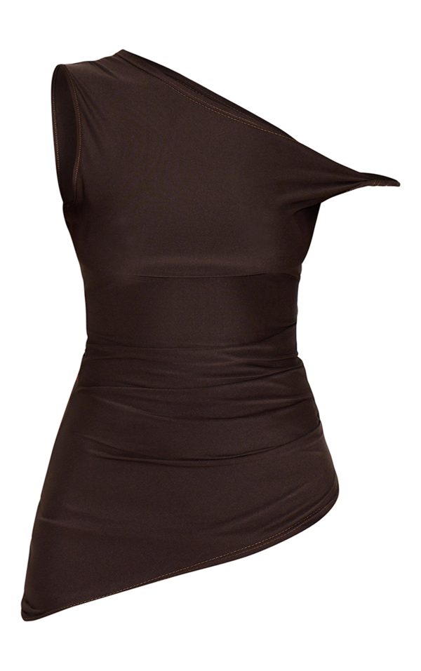 eb4e32688c2cf14285adaf2cd61d40cd62c2b409_CNM4272_5_deep_chocolate_ruched_detail_asymmetric_slinky_long_top